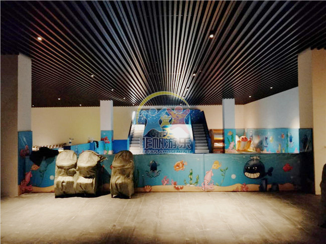 三亞市海棠區(qū)林旺鎮(zhèn)兒童淘氣堡系列(圖3) 三亞市海棠區(qū)林旺鎮(zhèn)青田居委會(huì)村